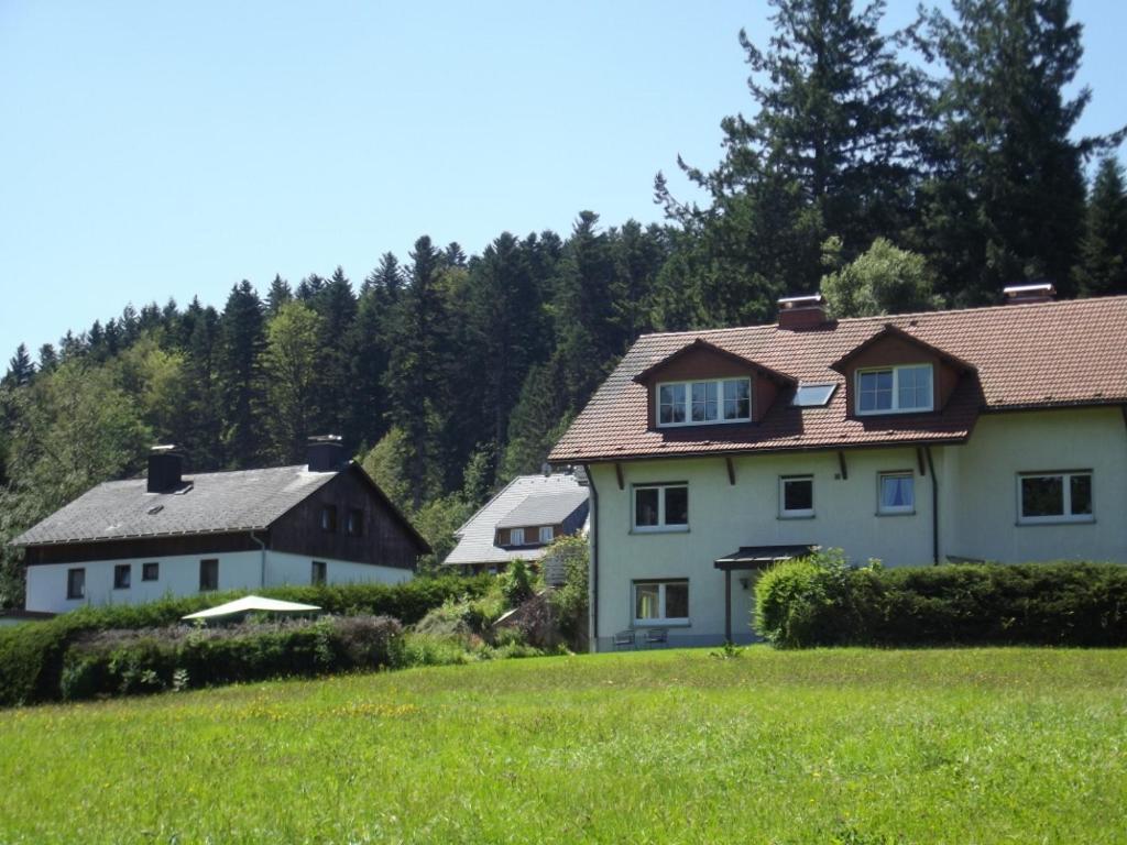 Ferienwohnung Eichhorn Гінтерцартен Екстер'єр фото